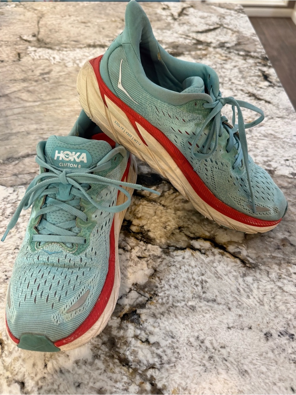 HOKA Clifton 8 Teal Running Shoe in Women’s Size 9.5 - Picture 4 of 11